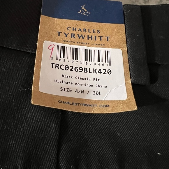 Charles Tyrwhitt Ultimate No Iron Chinos Classic Fit Flat Front in Black 42 x 30 - Picture 7 of 8